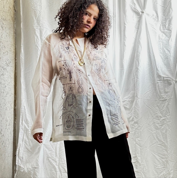 VINTA Biggie Barong Pamamang Paniniwala size S NWT - Picture 2 of 12